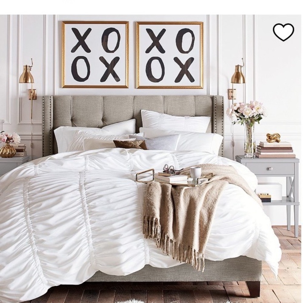 Pottery Barn Teen XOXO Framed Art Set of 2 Gold Frame Black White Wall Decor